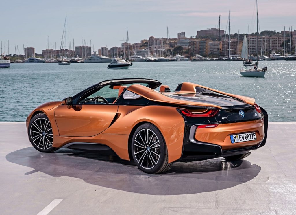 i8 Roadster 2019 (3)