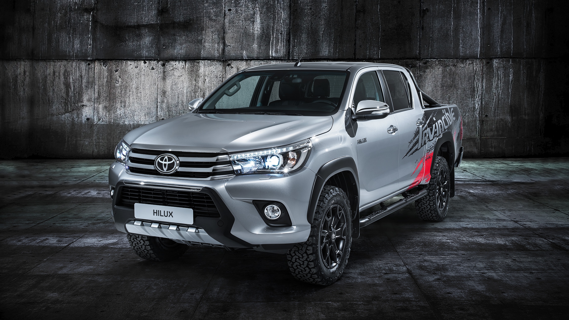 Toyota hilux габаритные размеры