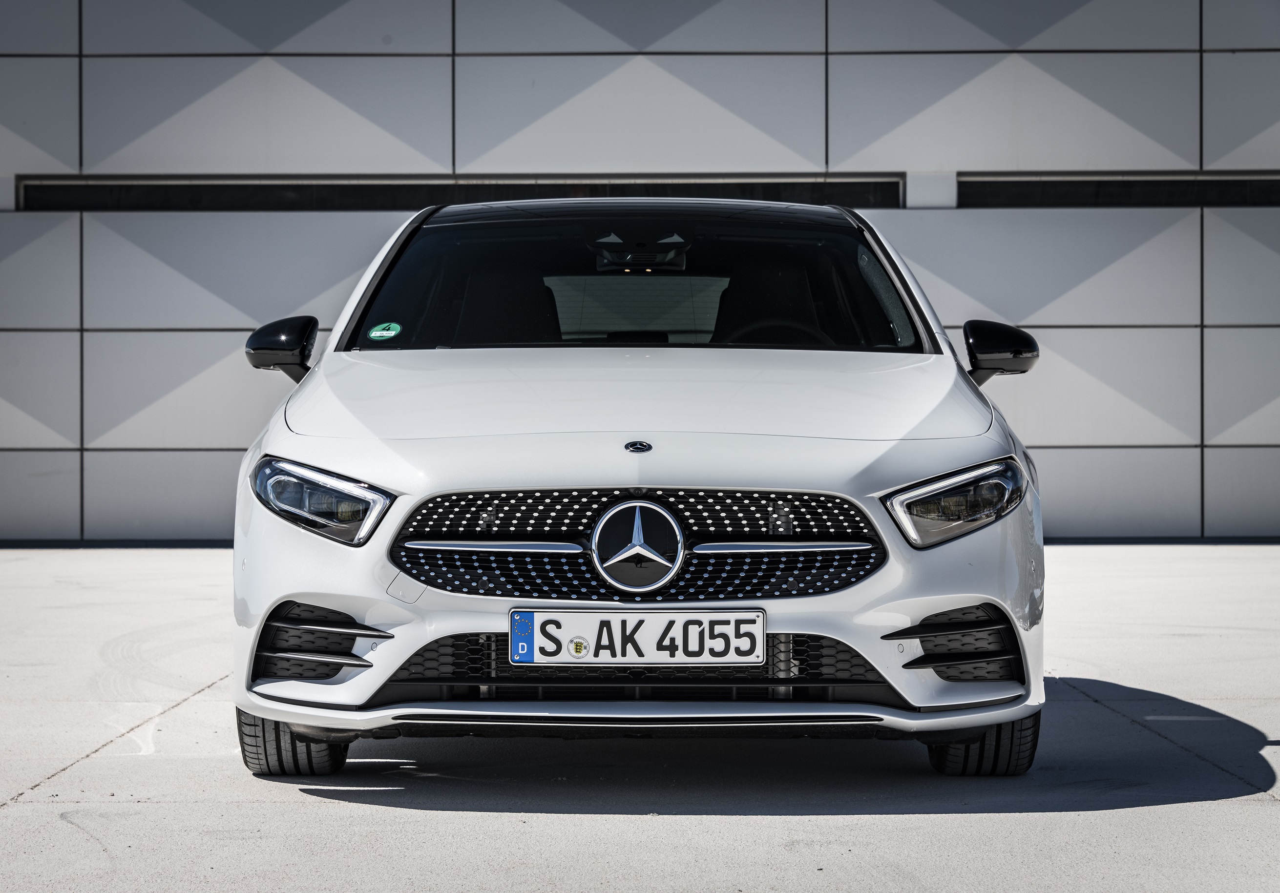 MercedesBenz Classe A 180d Ensaio Teste Automais