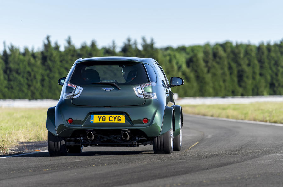 Aston Martin Cygnet (10)