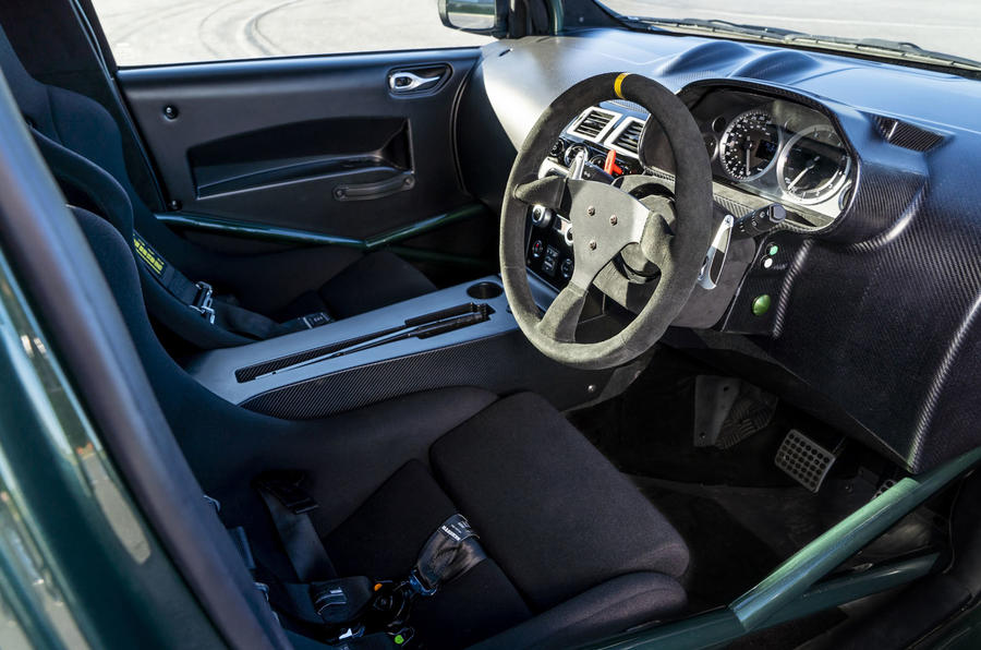 Aston Martin Cygnet (12)
