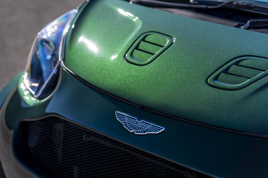 Aston Martin Cygnet (2)