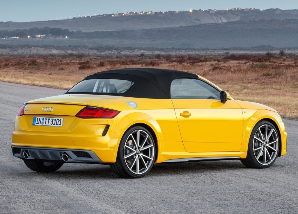 Audi TT Roadster 2019 (1)