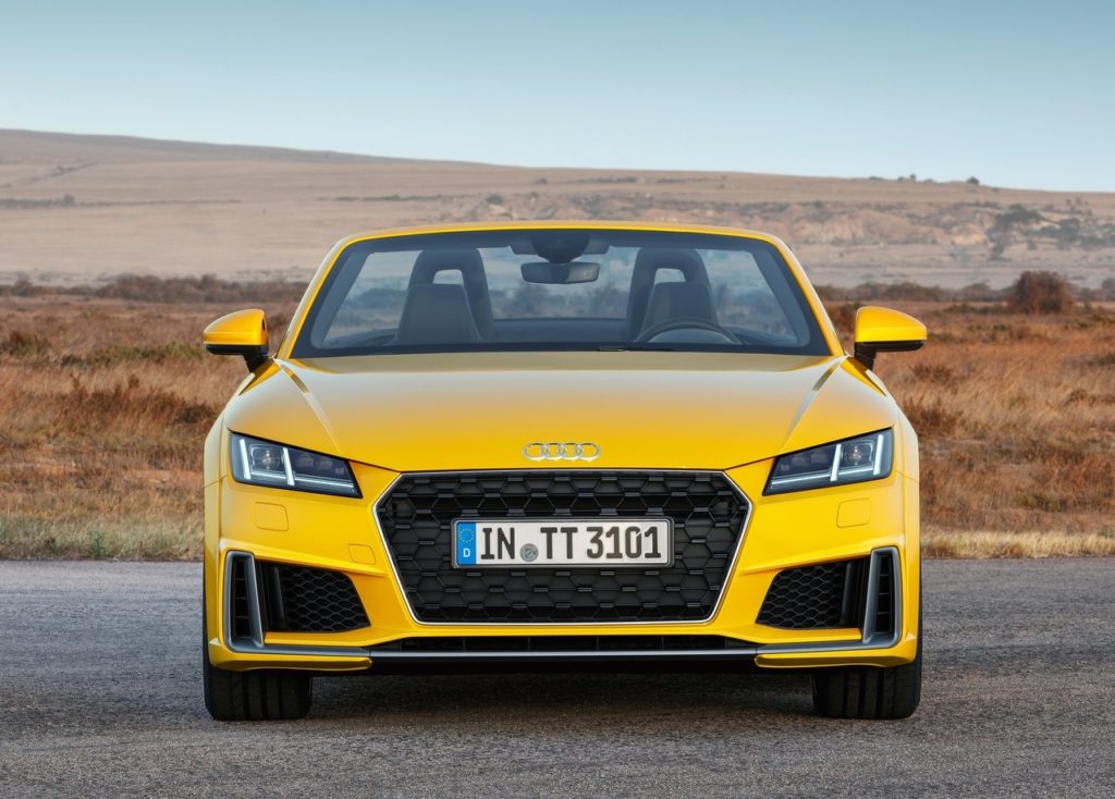 Audi TT Roadster 2019 (3)