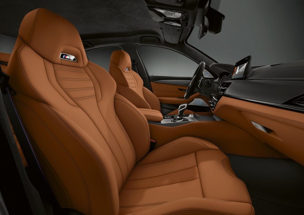 BMW M5 Competition (18)