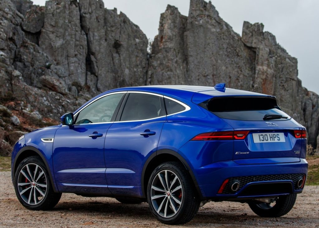 E-Pace (4)