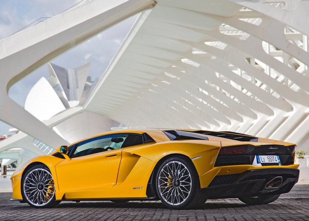 Lamborghini Aventador S 2017 (2)