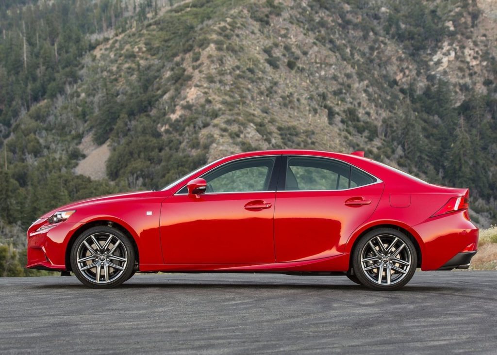 Lexus IS F Sport 2016 (1)