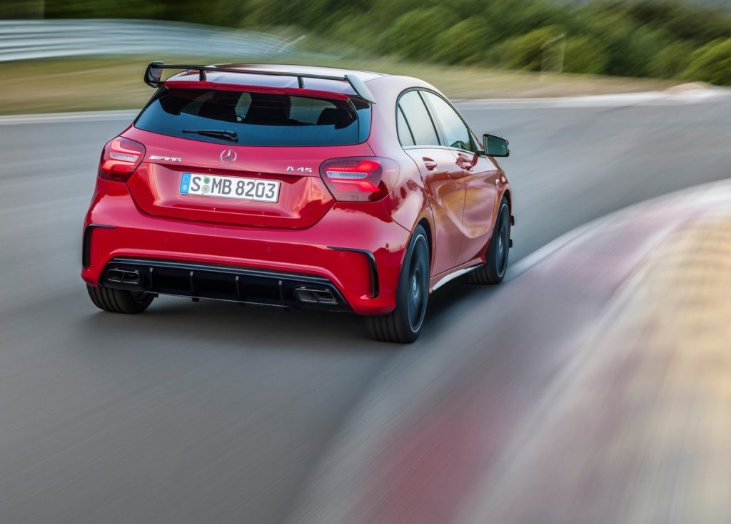 Mercedes-Benz A45 AMG 2016 (7)