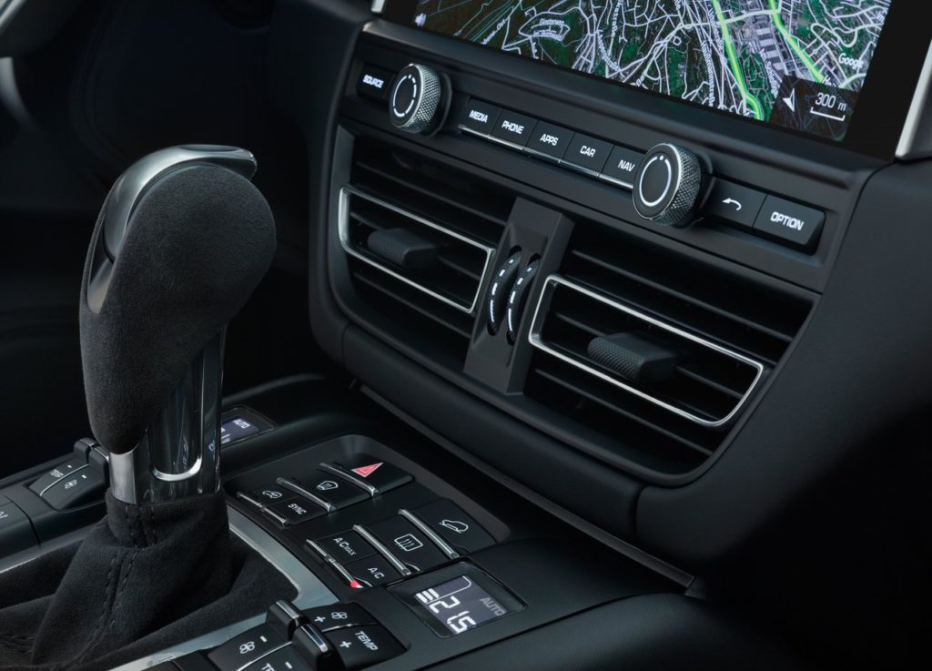 Porsche Macan 2019 (14)
