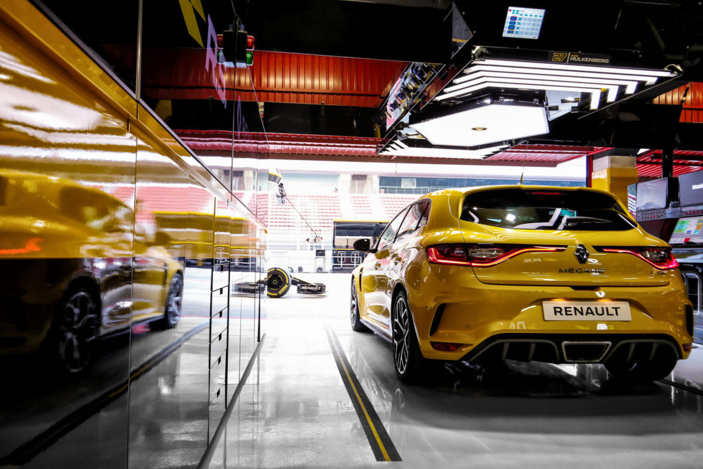 Renault Megane RS Trophy (2)