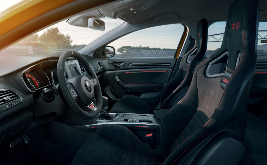 Renault Megane RS Trophy (6)