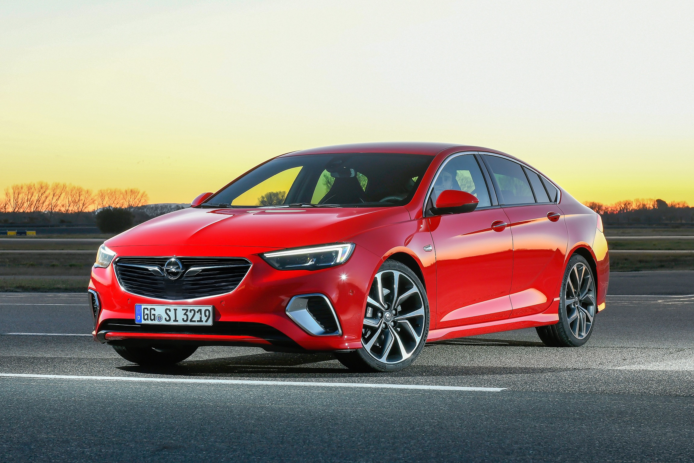 Opel insignia grand sport