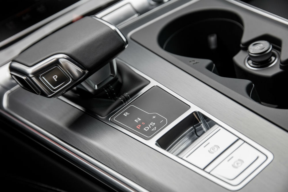 Audi A6_Avant_Daytona Grey_041