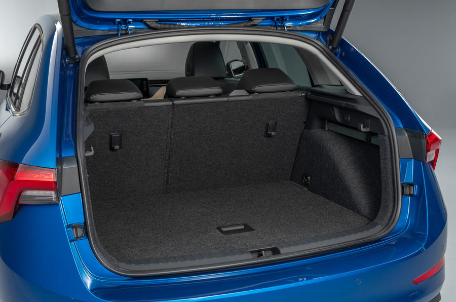 87-skoda-scala-official-reveal-studio-boot-space