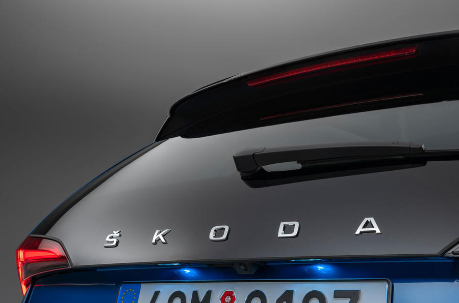 92-skoda-scala-official-reveal-studio-tailgate