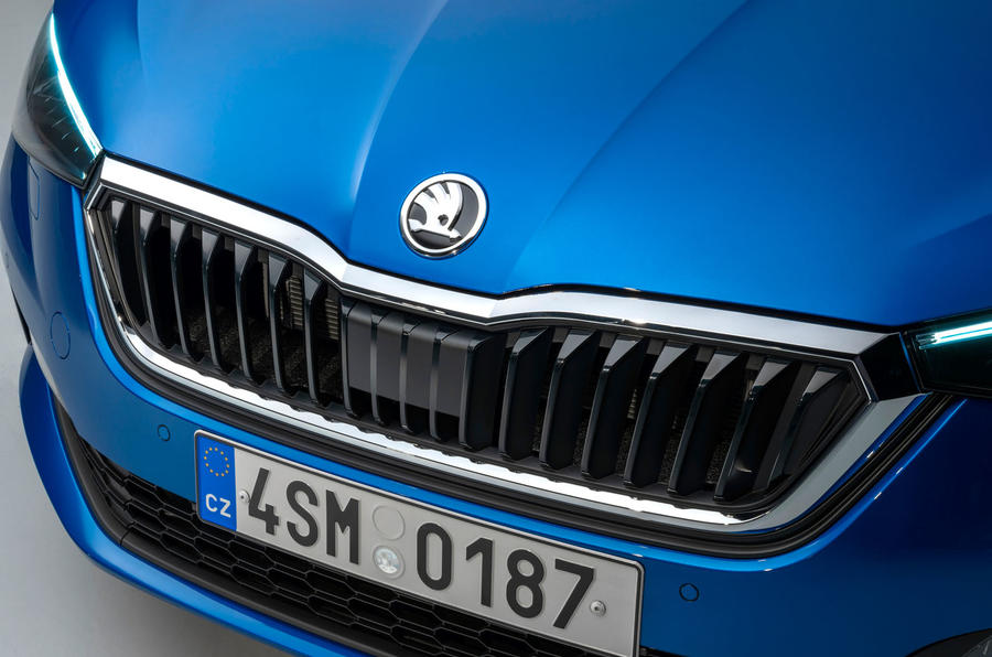 96-skoda-scala-official-reveal-studio-front-grille