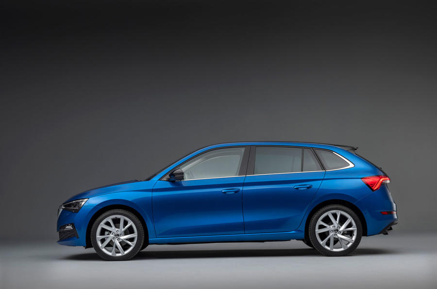 98-skoda-scala-official-reveal-studio-hero-side