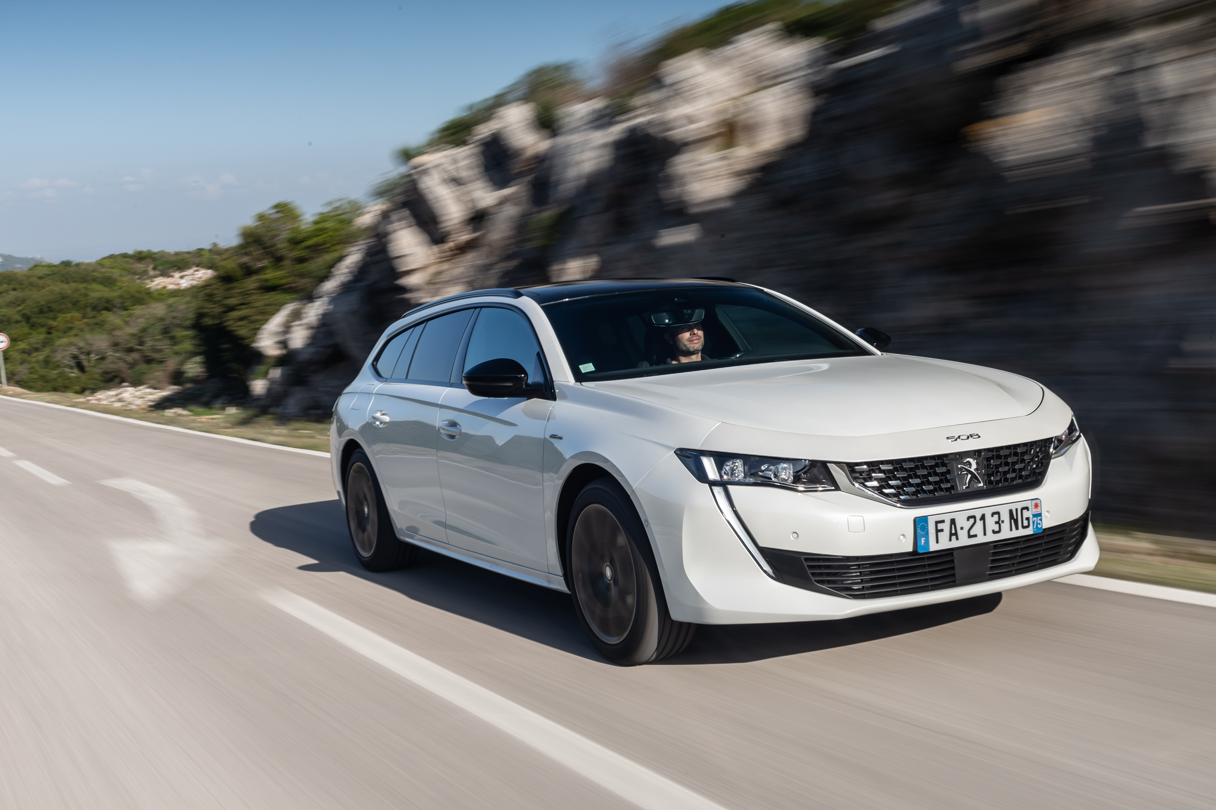 PEUGEOT_508SW_TESTDRIVE_1118TC-152
