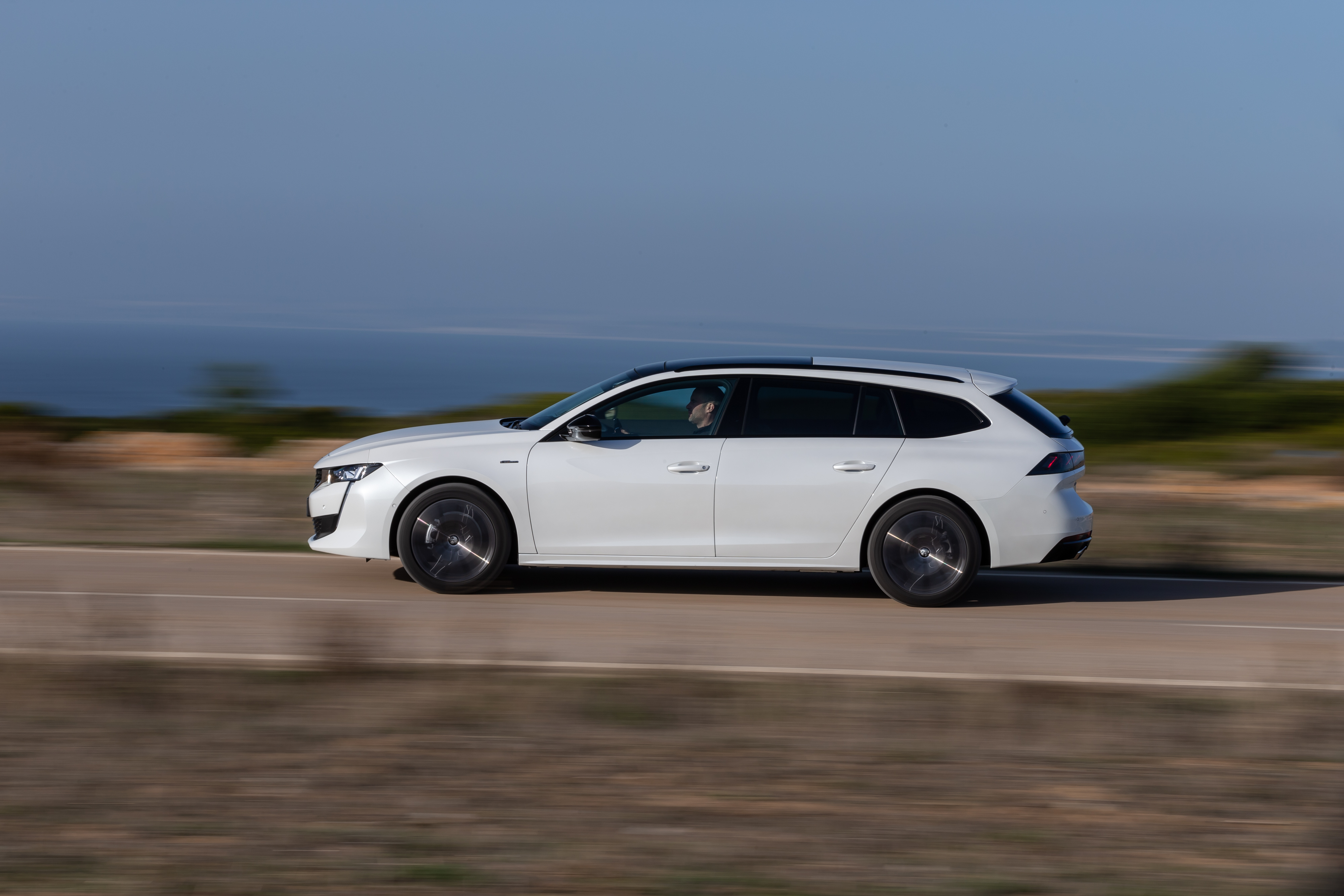 PEUGEOT_508SW_TESTDRIVE_1118TC-157