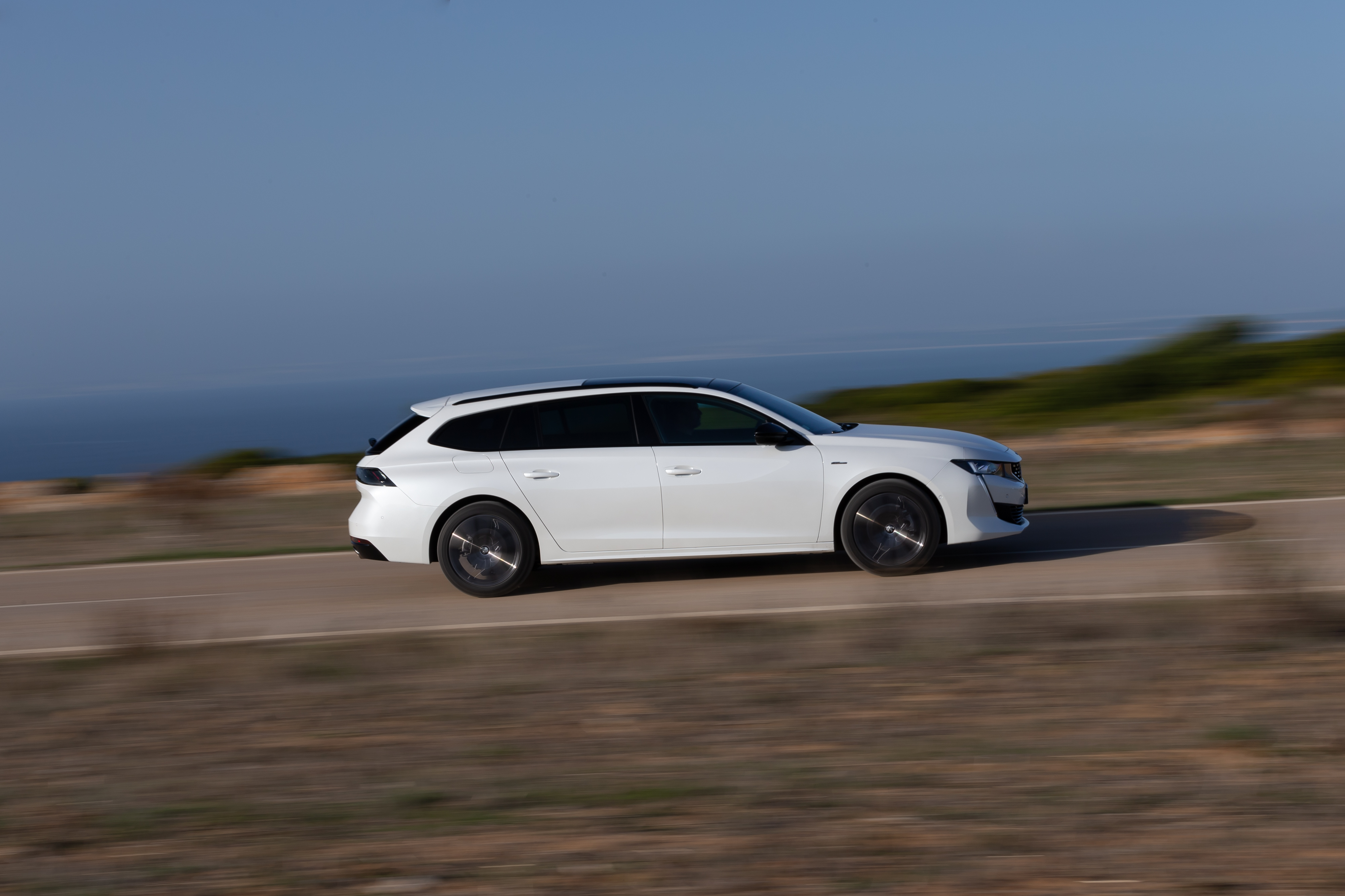 PEUGEOT_508SW_TESTDRIVE_1118TC-158