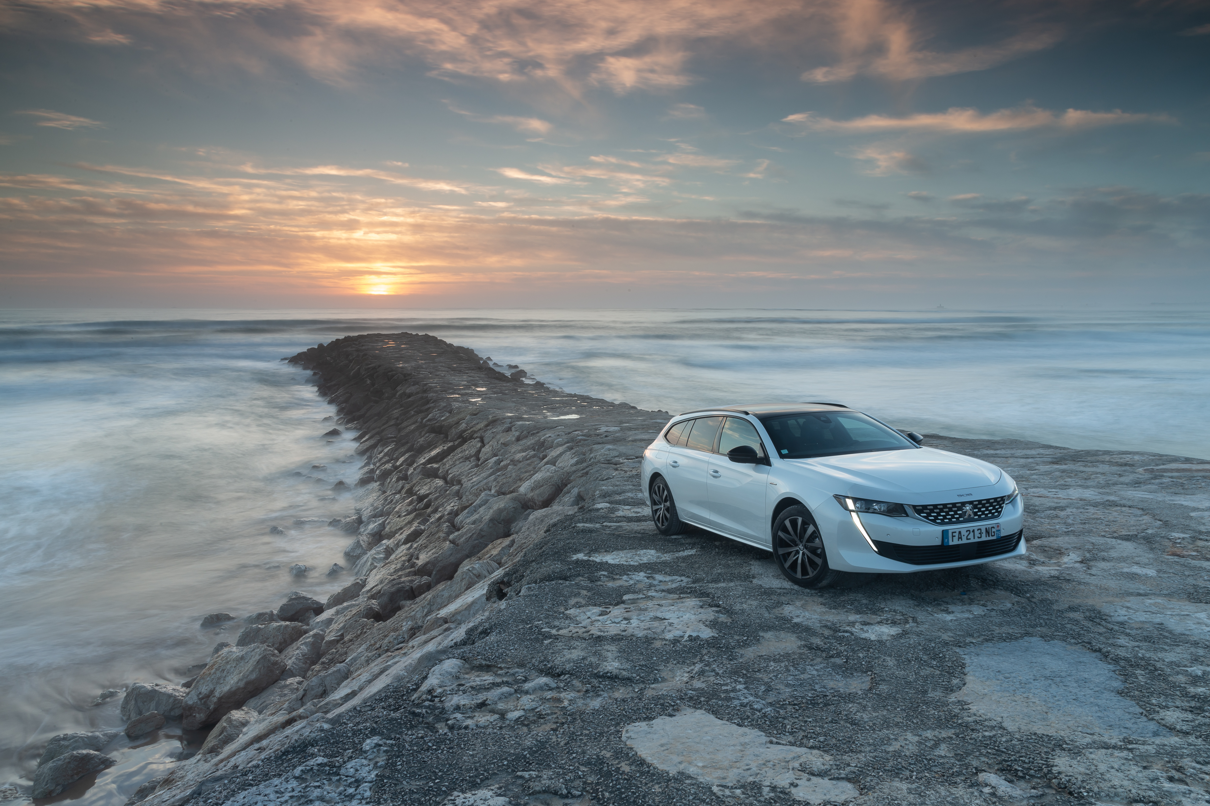 PEUGEOT_508SW_TESTDRIVE_1118TC-178