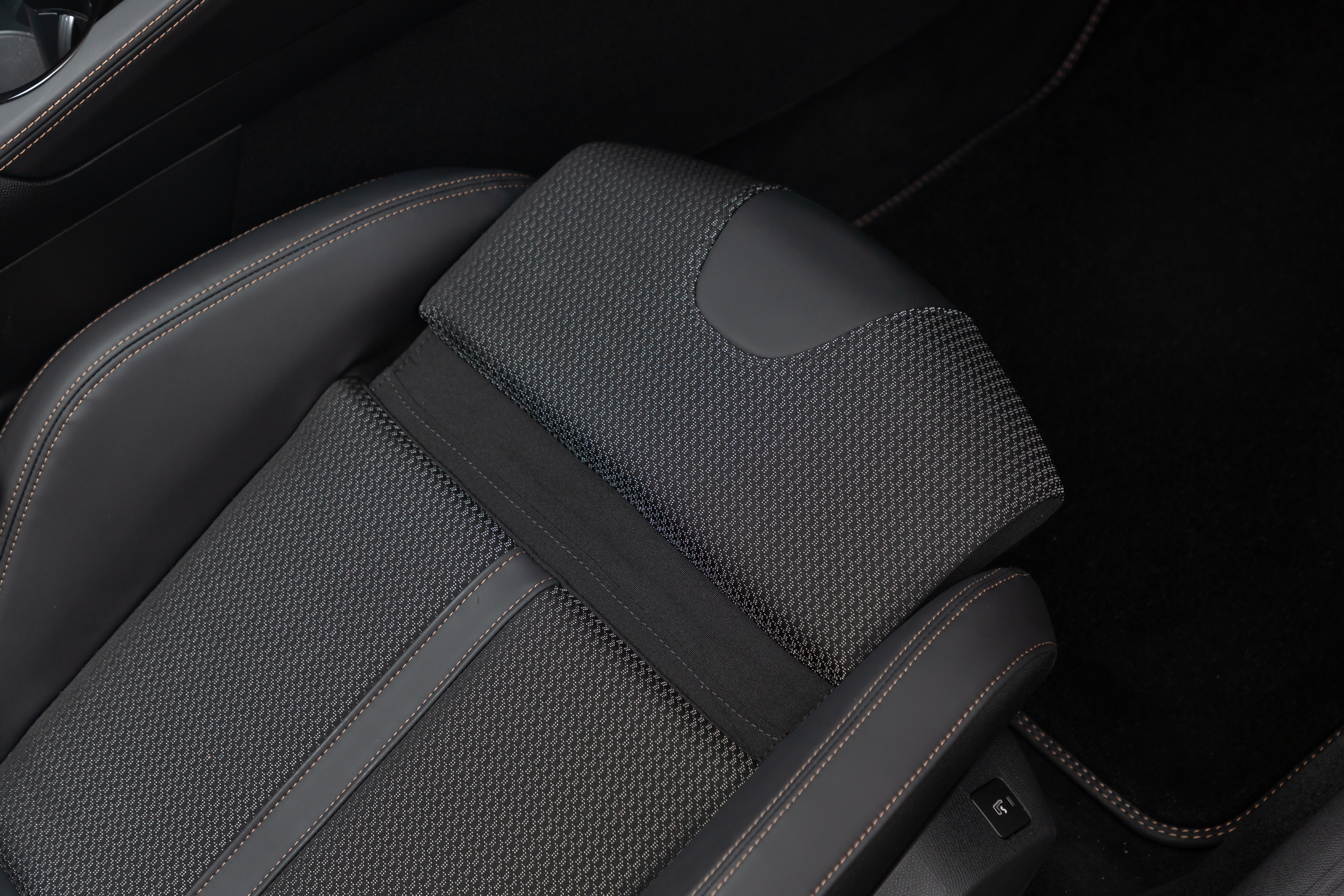 PEUGEOT_508SW_TESTDRIVE_1118TC-232