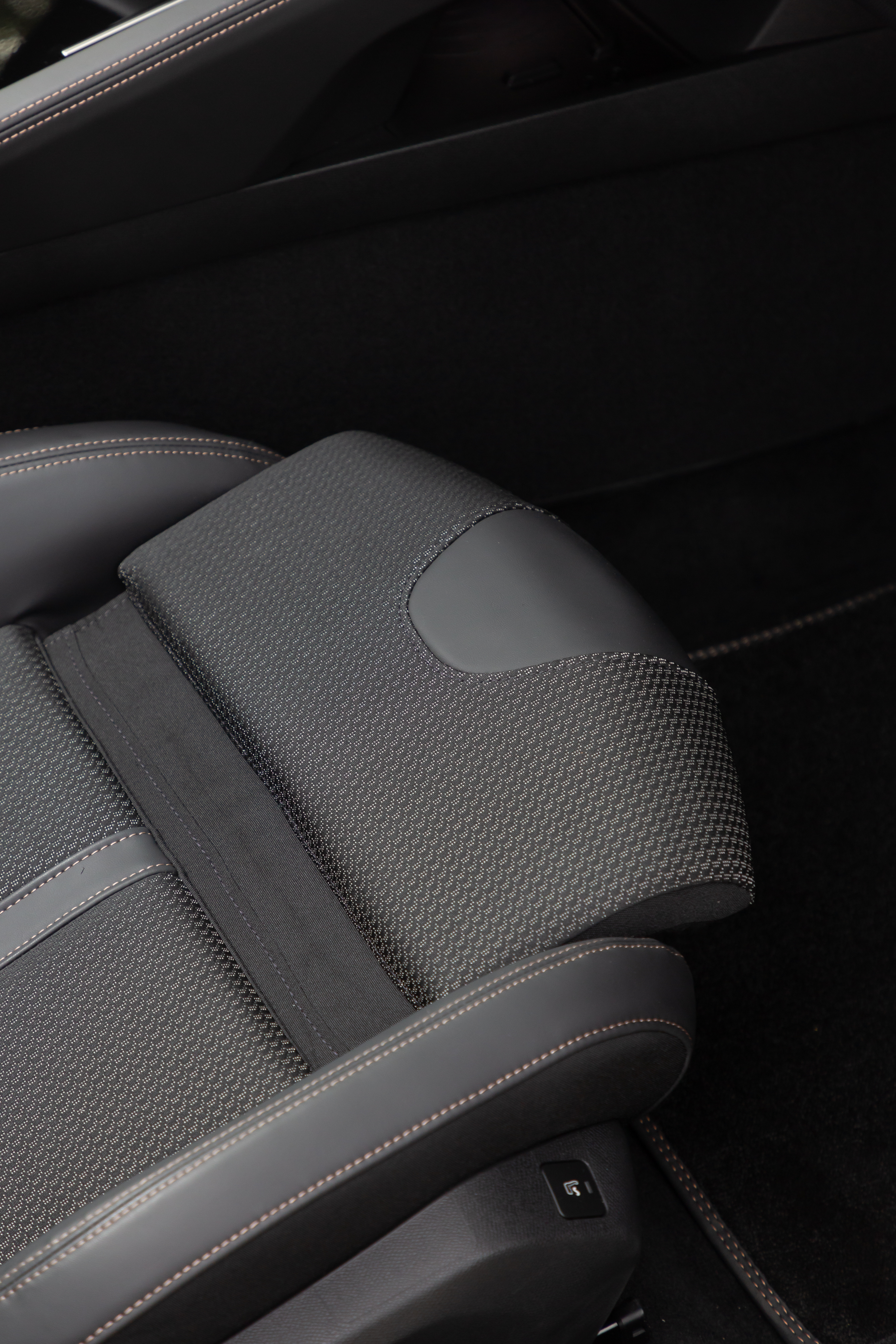 PEUGEOT_508SW_TESTDRIVE_1118TC-233