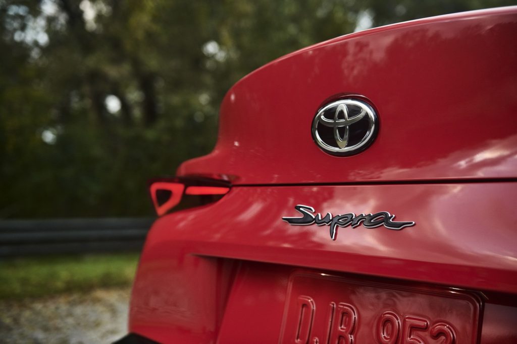 f77109ba-2020-toyota-gr-supra-10