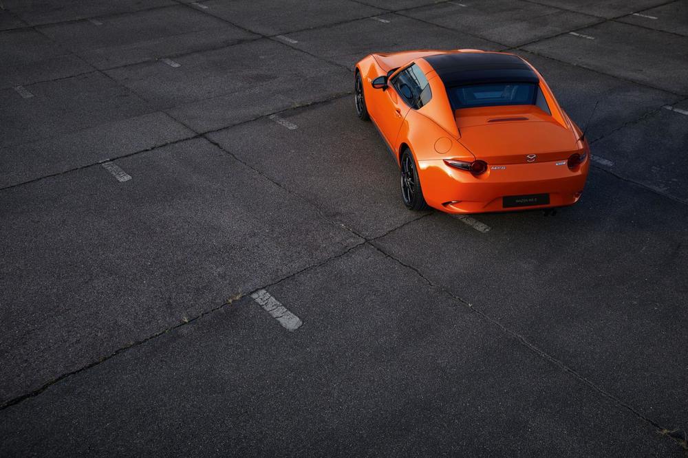 03 – 2019_MX-5 30th Anniversary Edition_RF